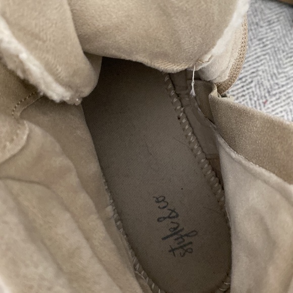 Style & Co Maariah Lace-up Lug Sole Booties - Picture 6 of 6